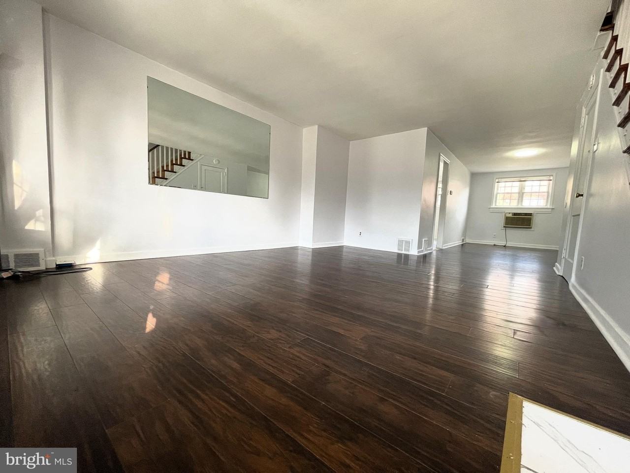 6363 Cottage St - Photo 2 of 9