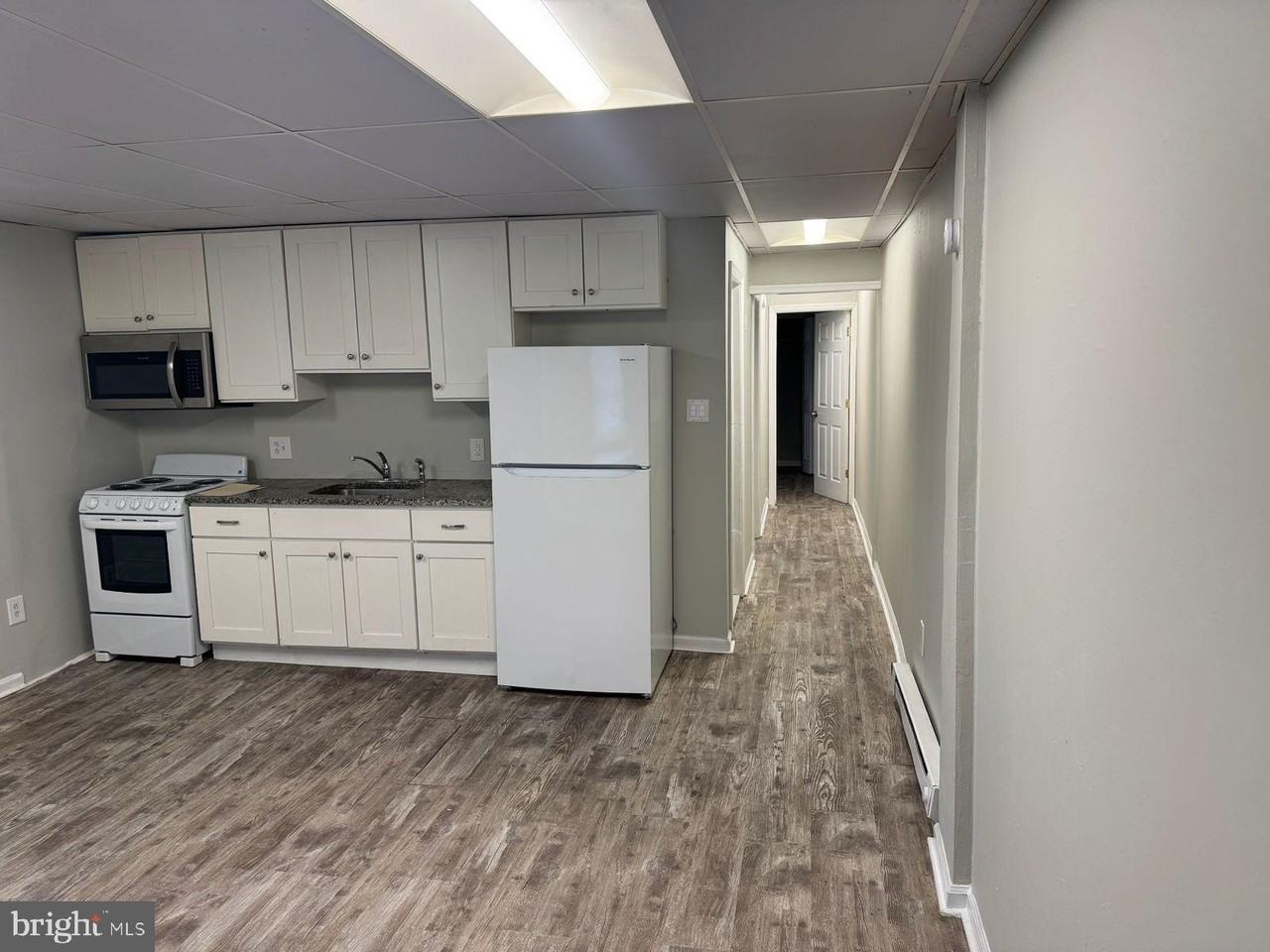 2268 E Clearfield St #1stFL - Photo 5 of 8