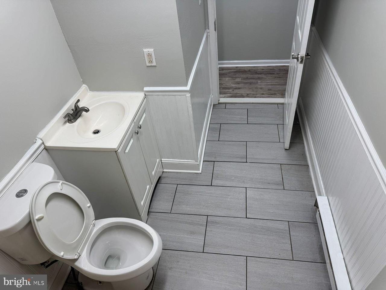 2268 E Clearfield St #1stFL - Photo 6 of 8