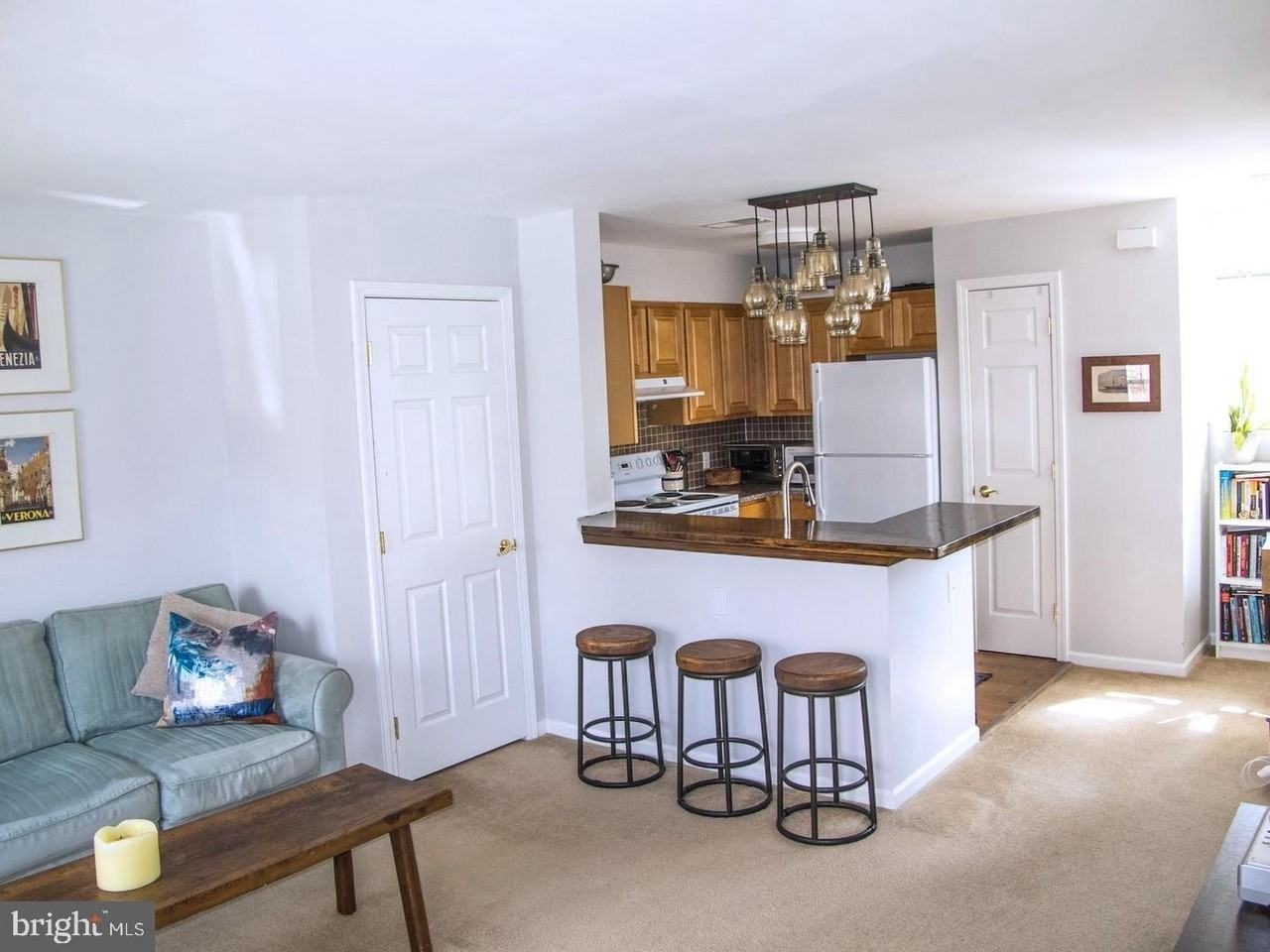 1301 N Marshall St - Photo 4 of 20