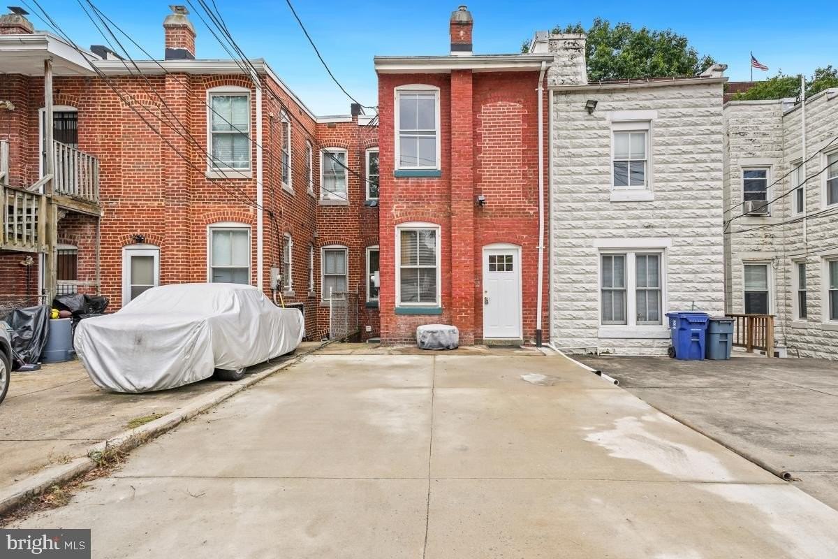 1411 King St #A - Photo 2 of 50