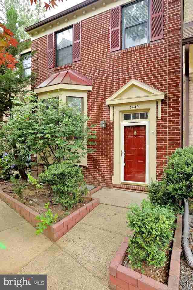 5440 Barrister Pl - Photo 2 of 50
