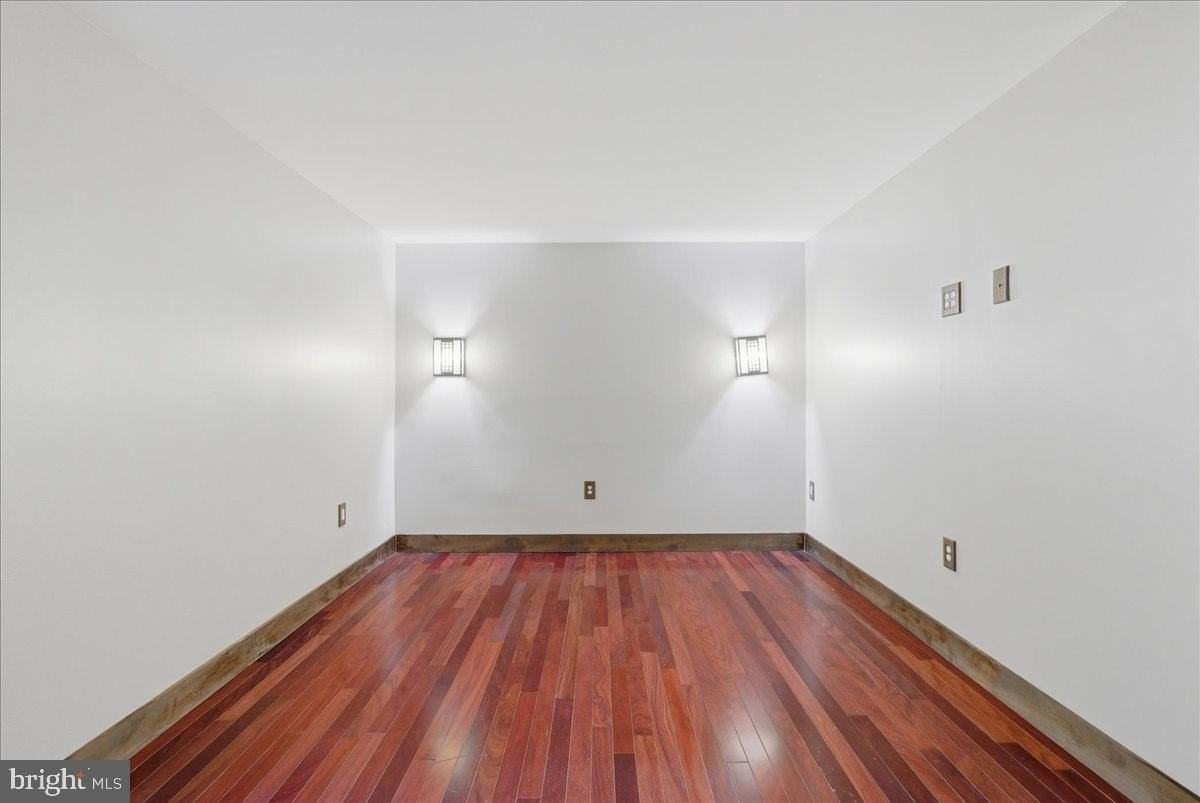 1425 Northgate Sq #1A - Photo 6 of 20