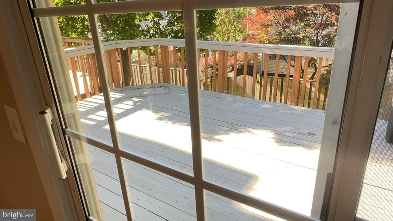 6504 Medinah Ln - Photo 7 of 21