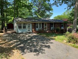 featured image of 2890 Beta St