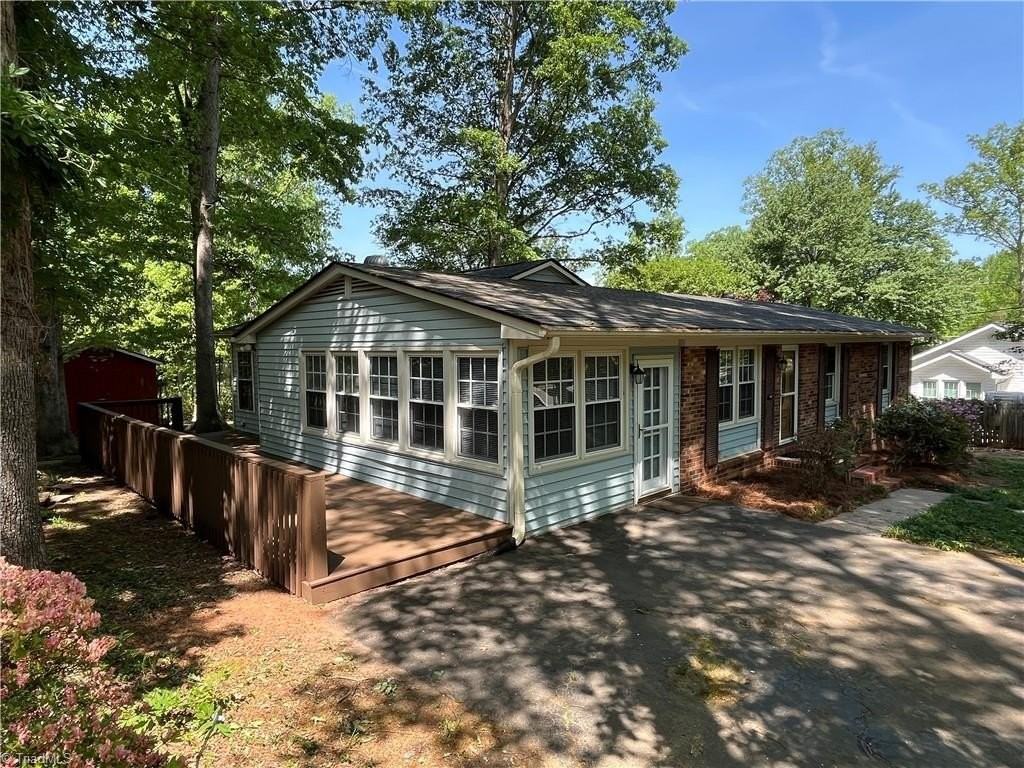 2890 Beta St - Photo 7 of 50