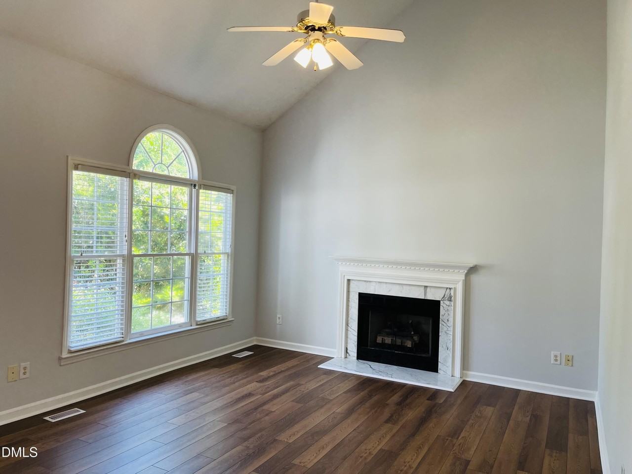 504 Quest Ridge Dr - Photo 3 of 15