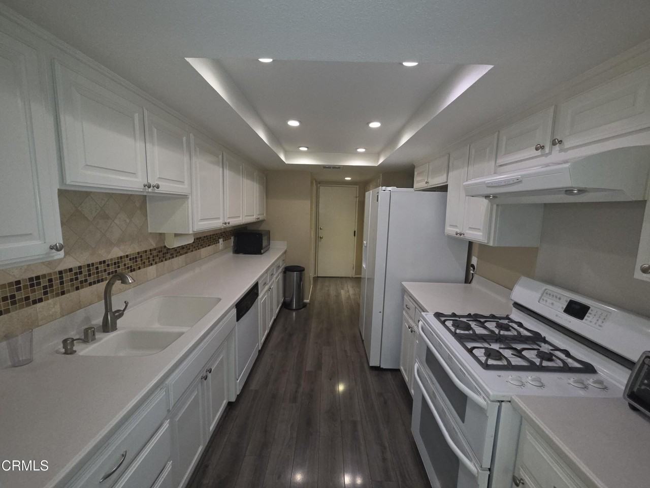 204 Cordova St - Photo 7 of 25