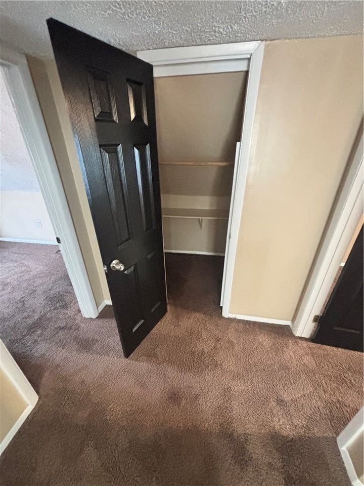 527 Stokes Ave - Photo 7 of 23