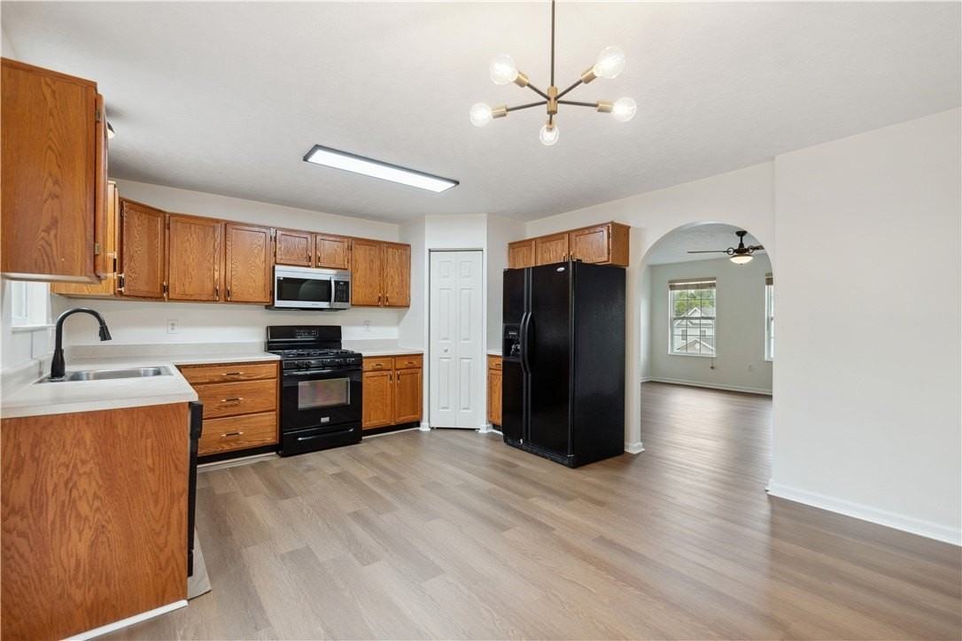 1228 Gneiss Dr - Photo 4 of 21