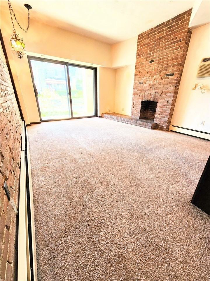 833 Mifflin Ave #101 - Photo 3 of 4
