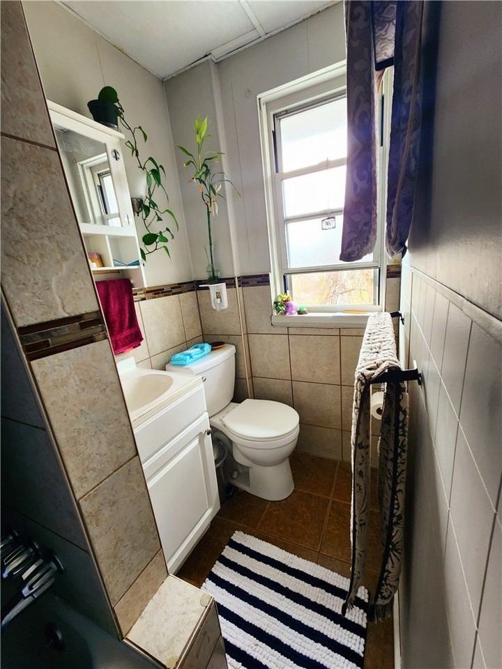 5850 Burchfield Ave #5846 - Photo 5 of 8