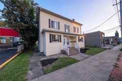 427 Adams St #3 - Photo 1 of 1
