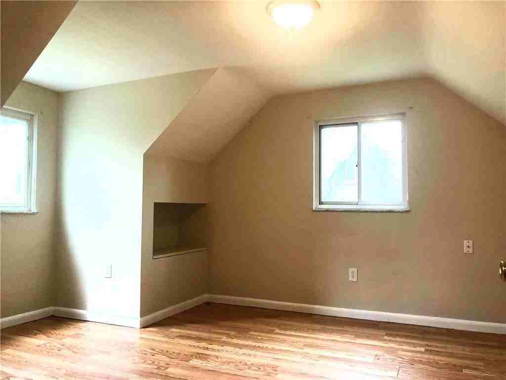 10135 Pearl Rd - Photo 6 of 7