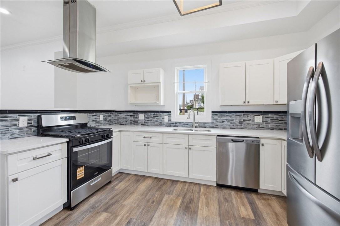720 Mary St - Photo 6 of 11