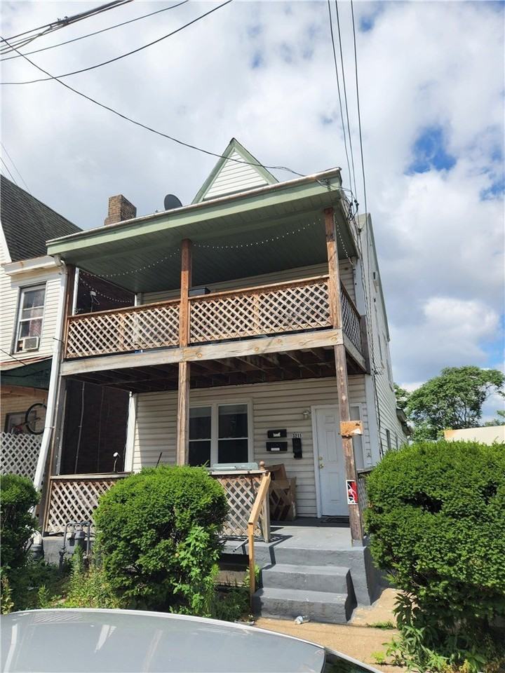 3211 Juliet St #1