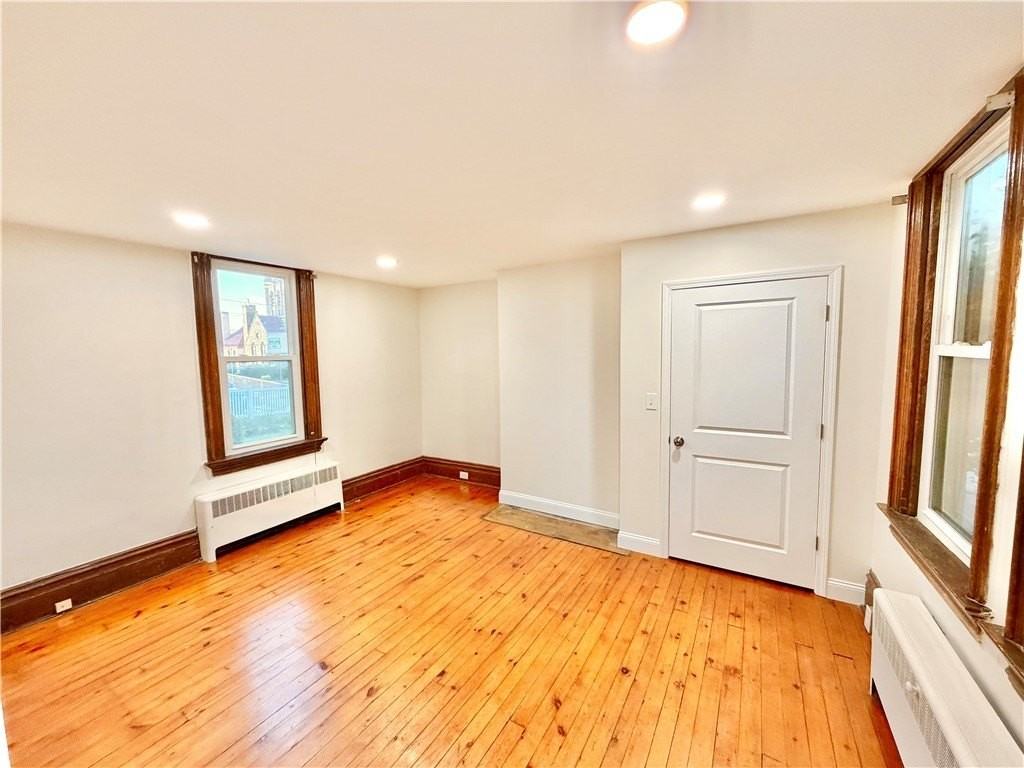 28 Union St #3 - Photo 4 of 8