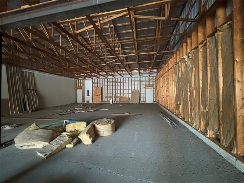 1132 3rd Ave - Photo 3 of 6