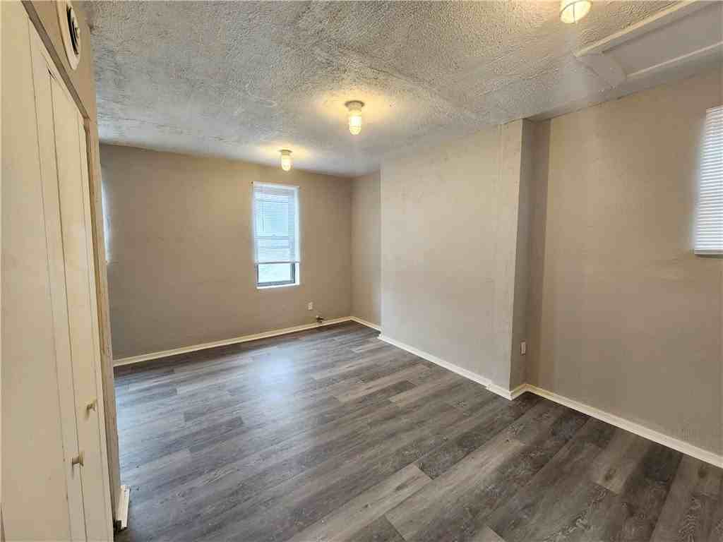 4901 Penn Ave #6 - Photo 3 of 4