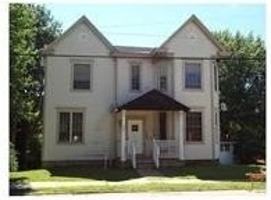 featured image of 404 E Beau St