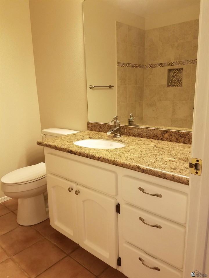 3547 E Moreno Ln - Photo 6 of 14