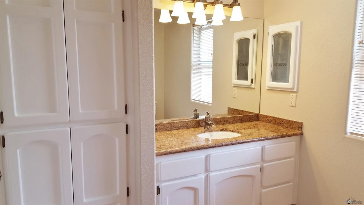 3547 E Moreno Ln - Photo 7 of 14