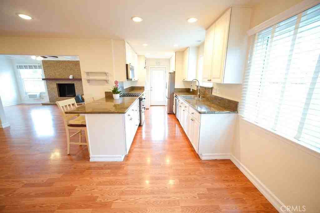 23136 Anza Ave - Photo 2 of 20
