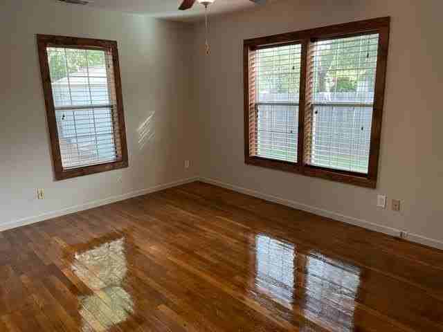 781 S Willis St - Photo 7 of 11