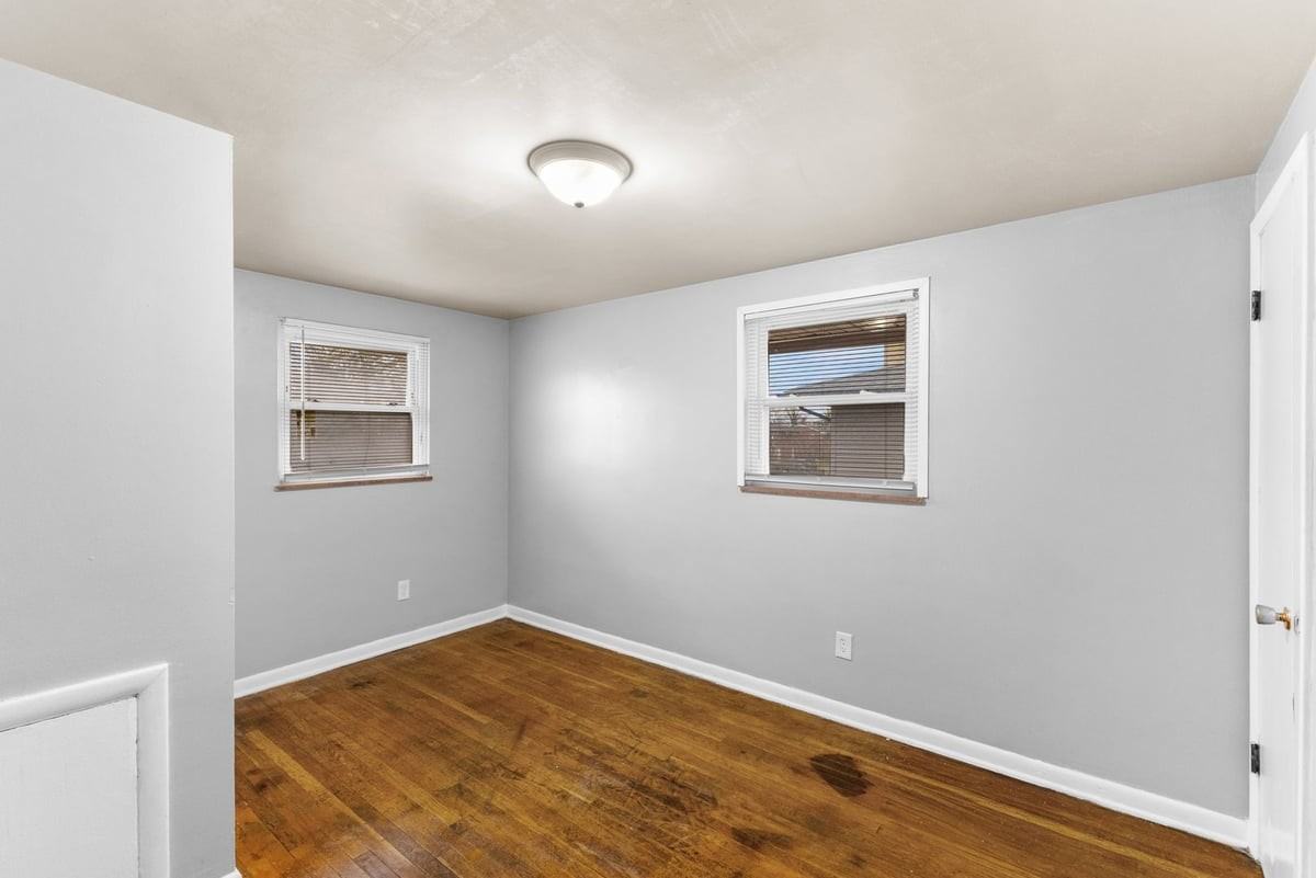 384386 S Napoleon Ave #386S - Photo 6 of 26