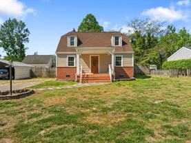 7602 Woodman Rd - Photo 1 of 1