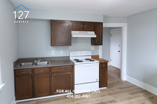 1815 Park Ave #B - Photo 3 of 12