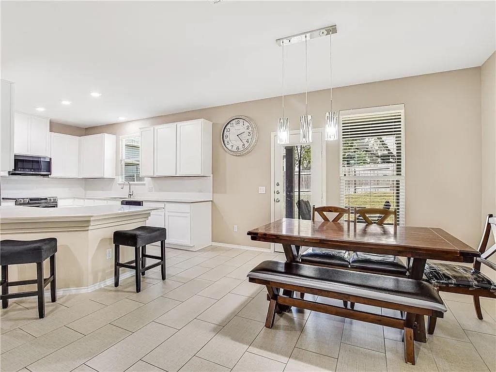 808 Sand Hill Branch Dr - Photo 5 of 20