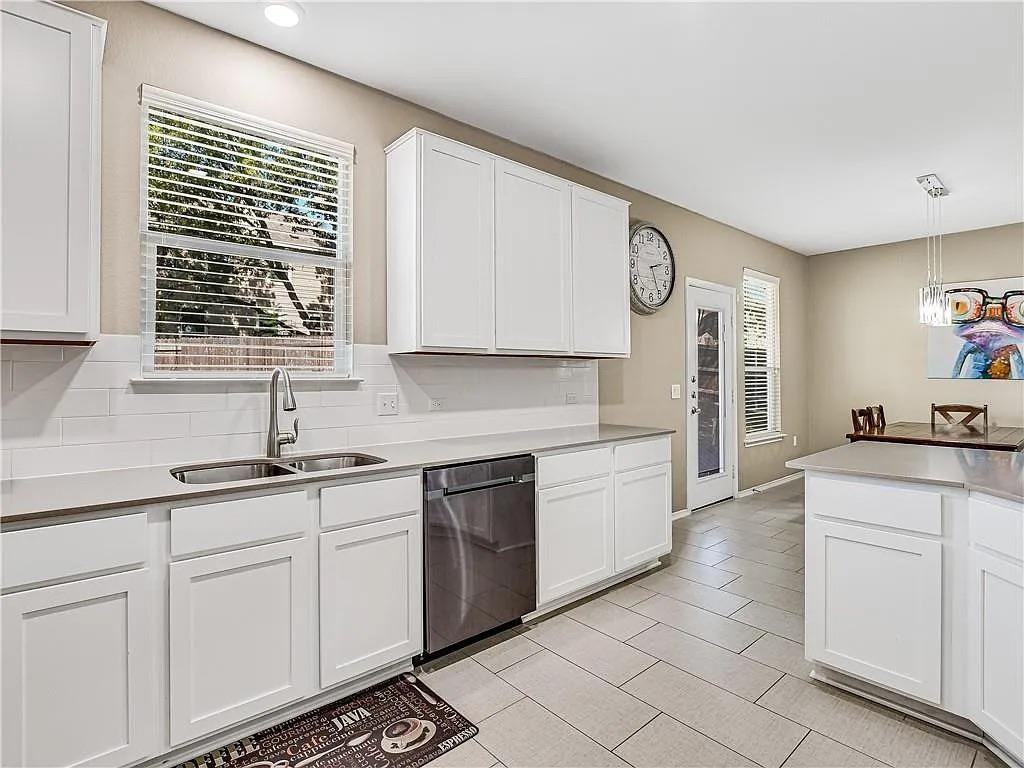 808 Sand Hill Branch Dr - Photo 7 of 20