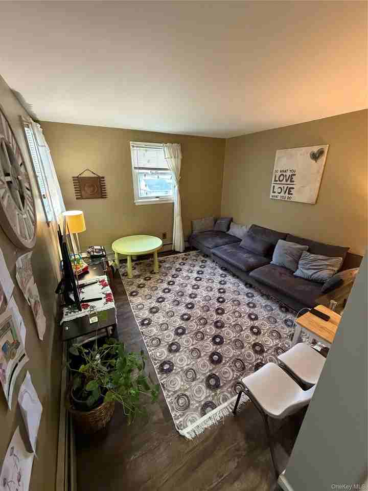 1773 Casper Ave - Photo 3 of 15