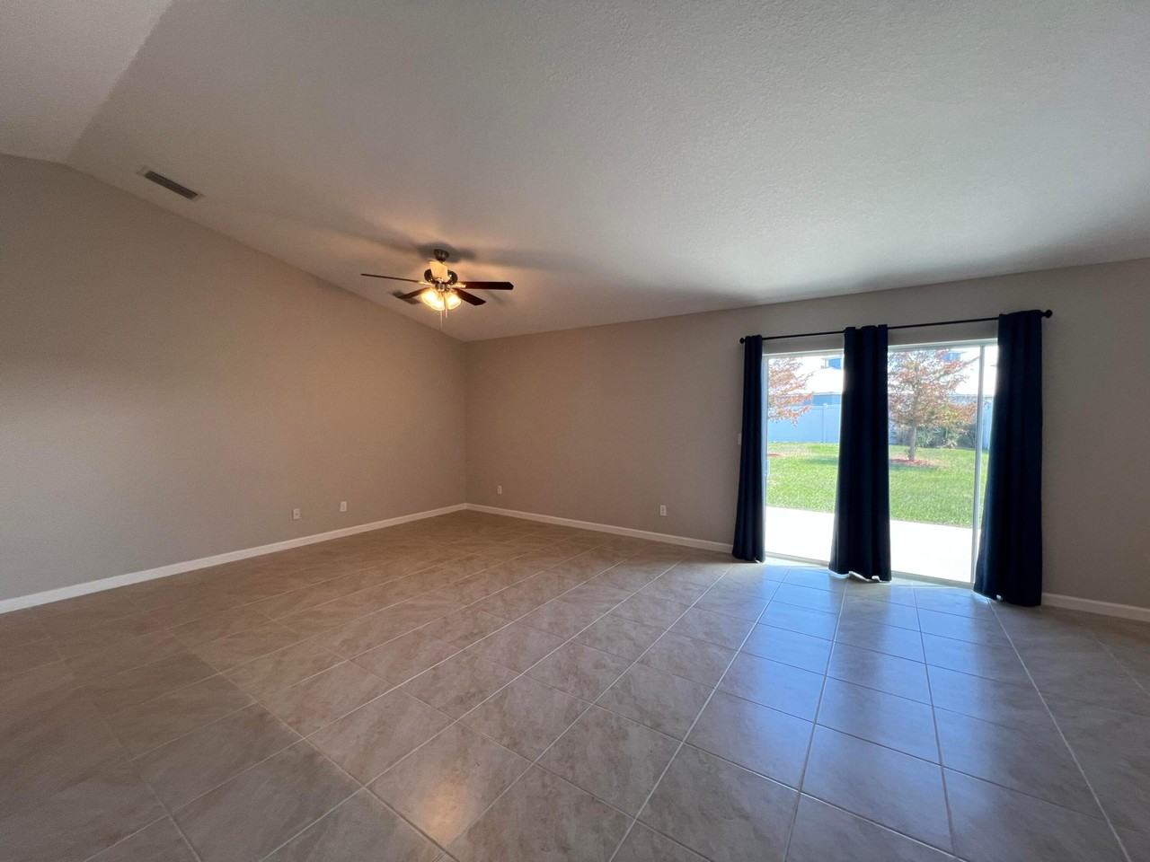 5865 Nw Mesa Cir - Photo 3 of 21