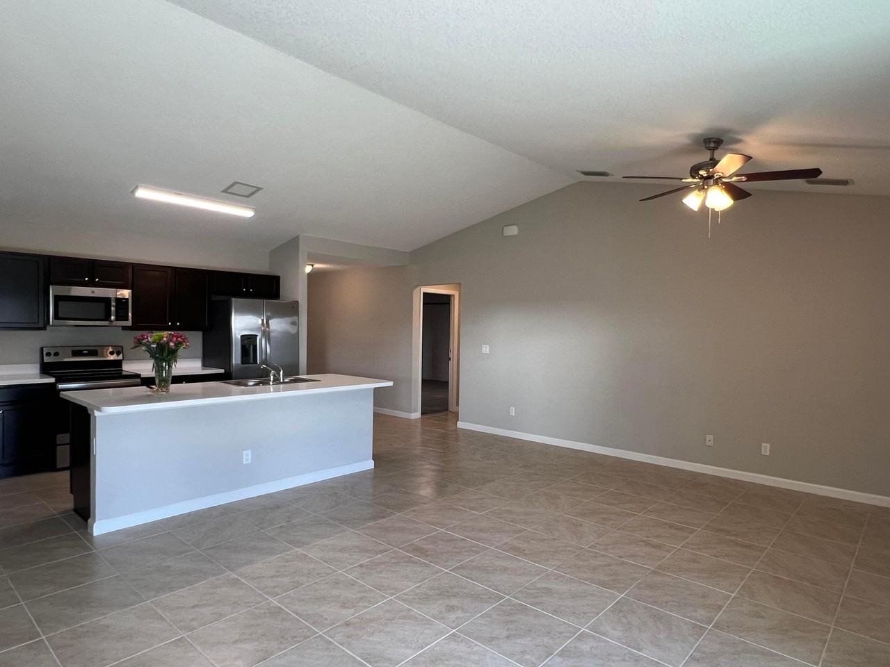 5865 Nw Mesa Cir - Photo 4 of 21