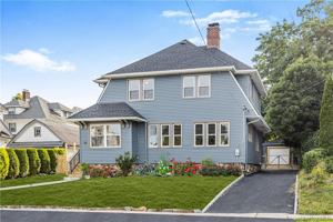 featured image of 12 Risley Pl