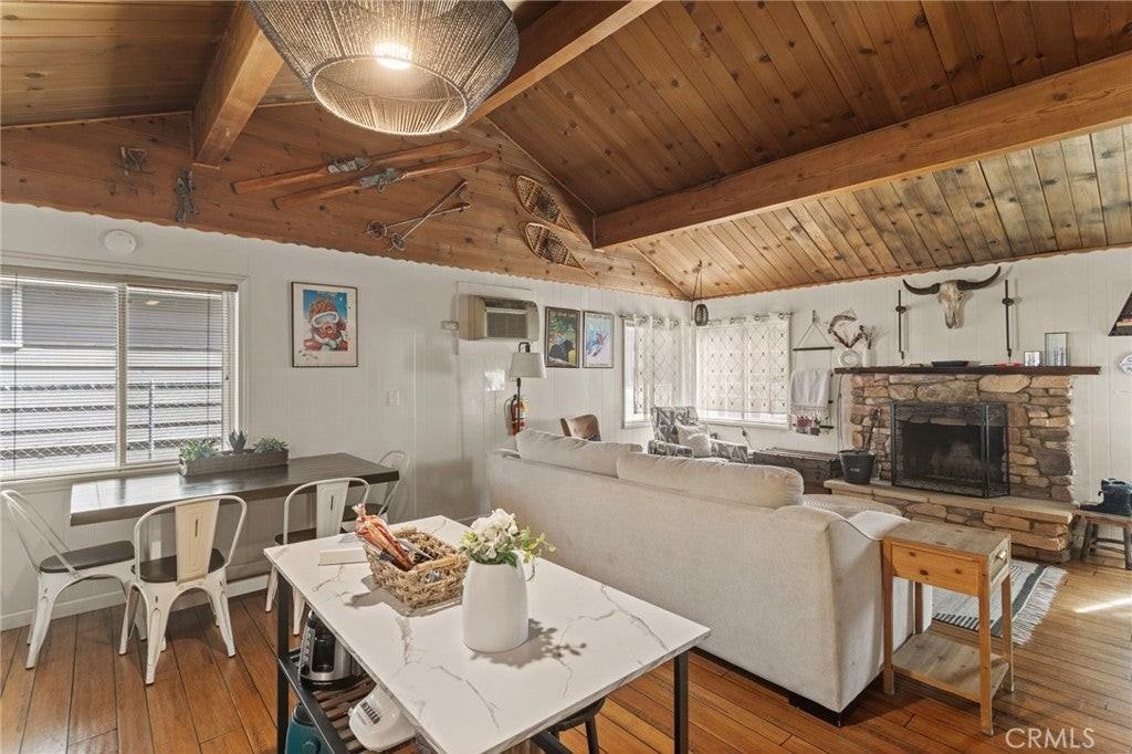 1029 W Aeroplane Blvd - Photo 3 of 26