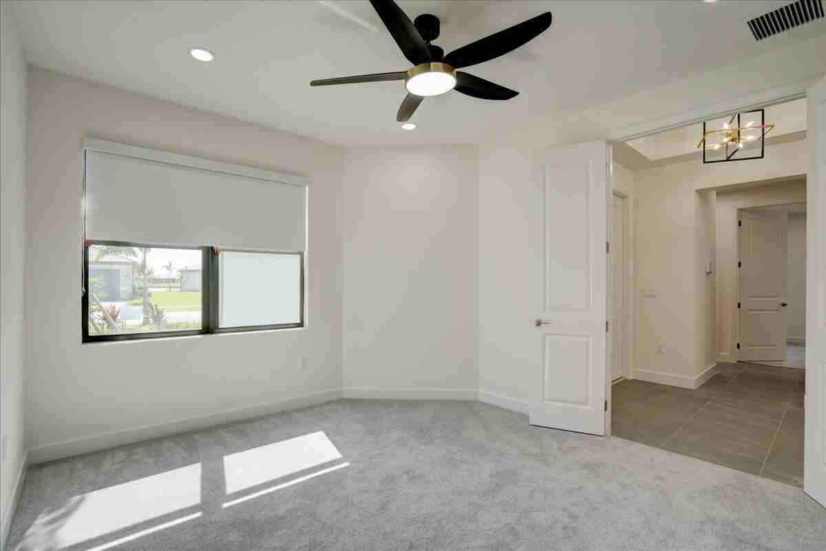 12474 Sw La Costa St - Photo 7 of 50