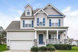 featured image of 16 Hollyridge Ct