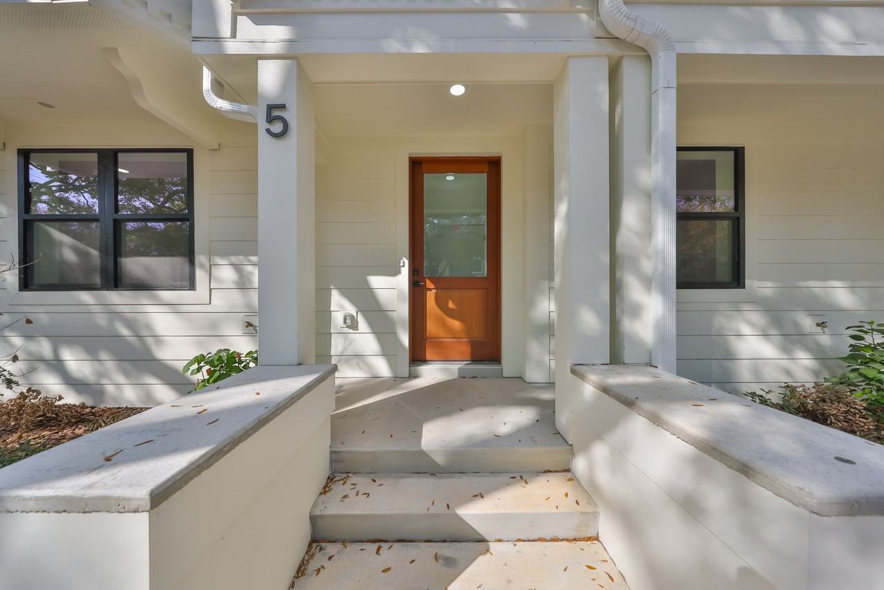 1801 N Morgan St - Photo 2 of 30