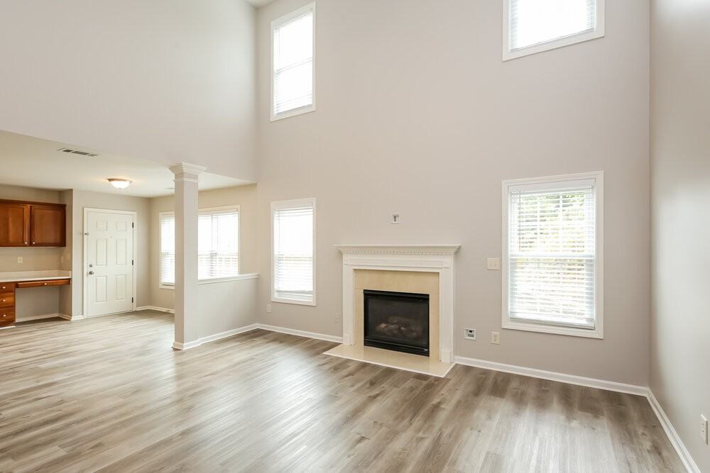 6176 Mulberry Park Dr - Photo 6 of 17