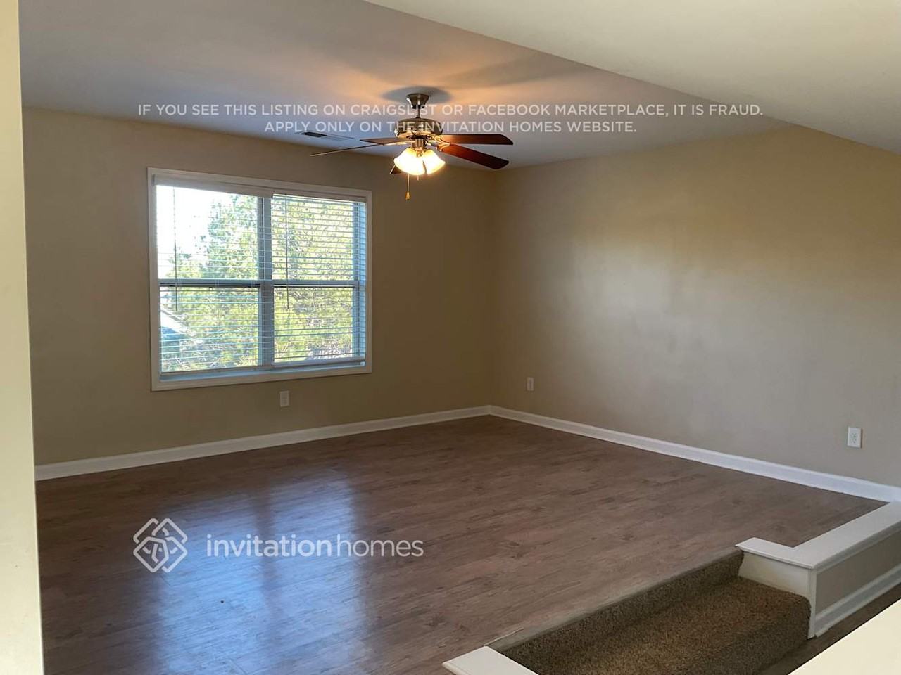 1646 Rolling View Way - Photo 4 of 15