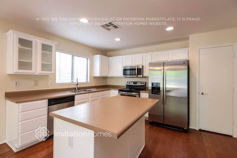 3886 E Brighton Way - Photo 7 of 21