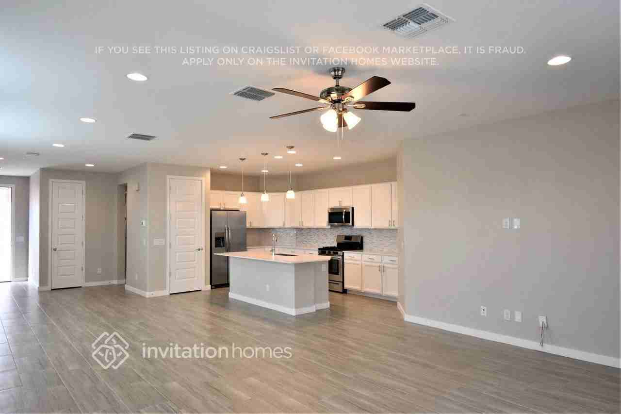 19978 W Turney Ave - Photo 3 of 12