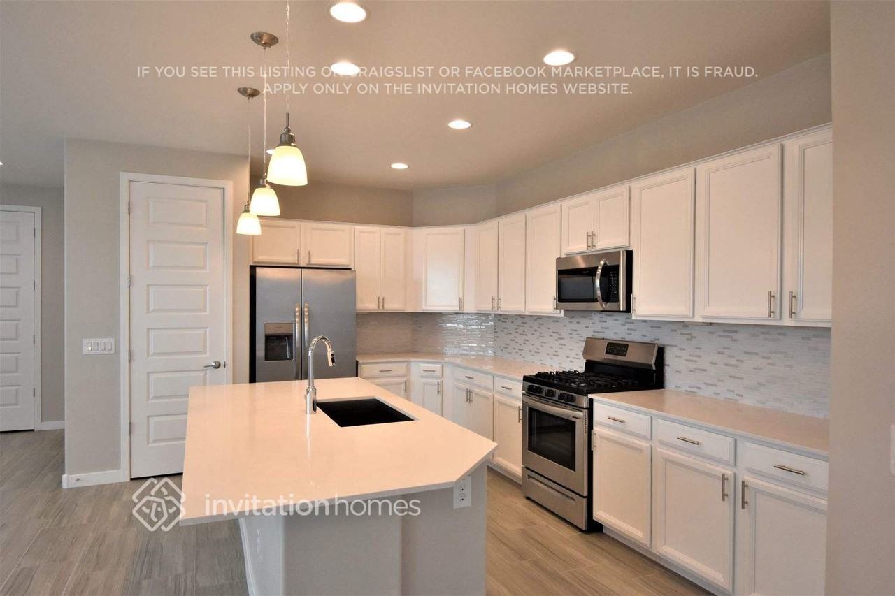 19978 W Turney Ave - Photo 4 of 12