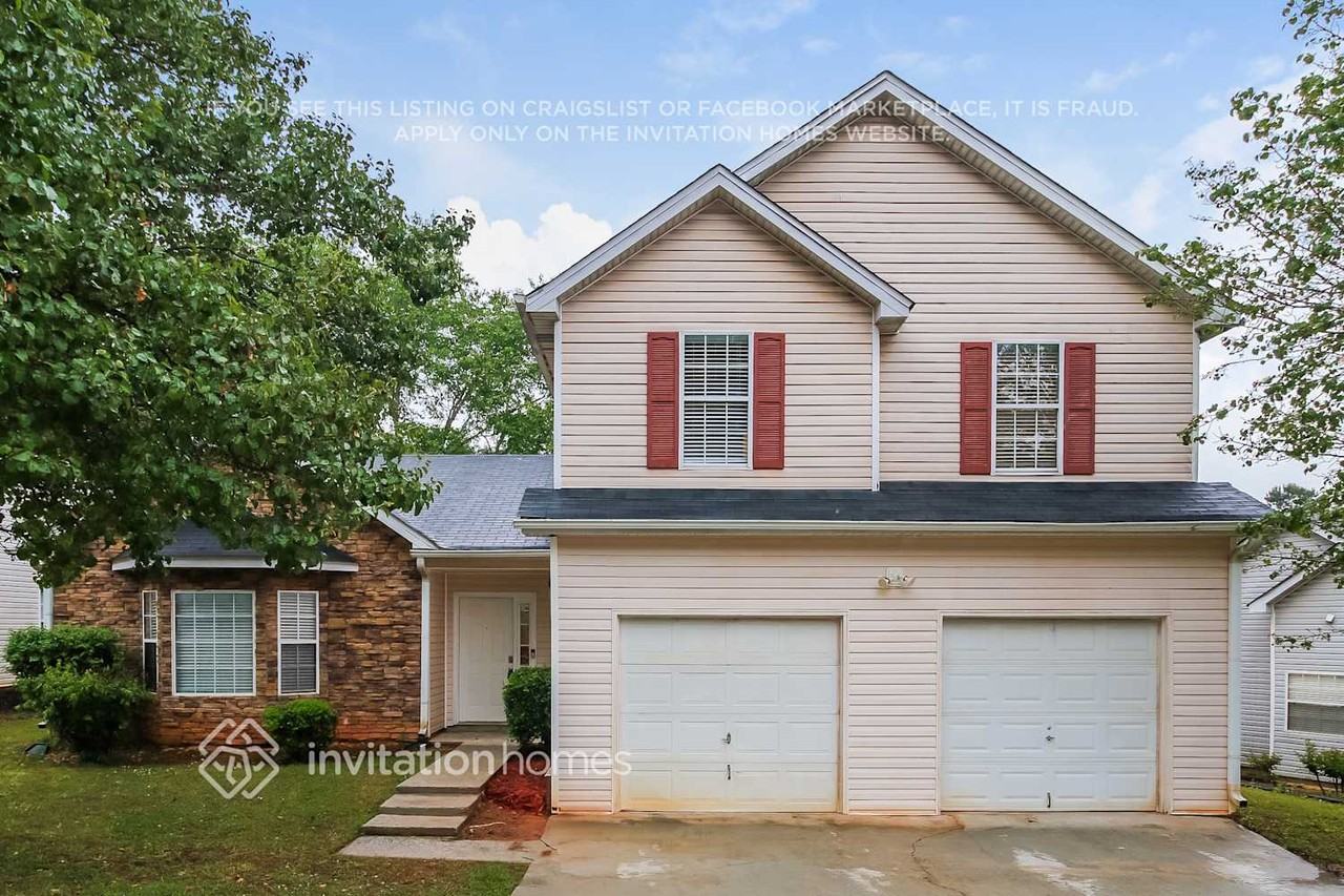 4388 Ward Bluff Ct