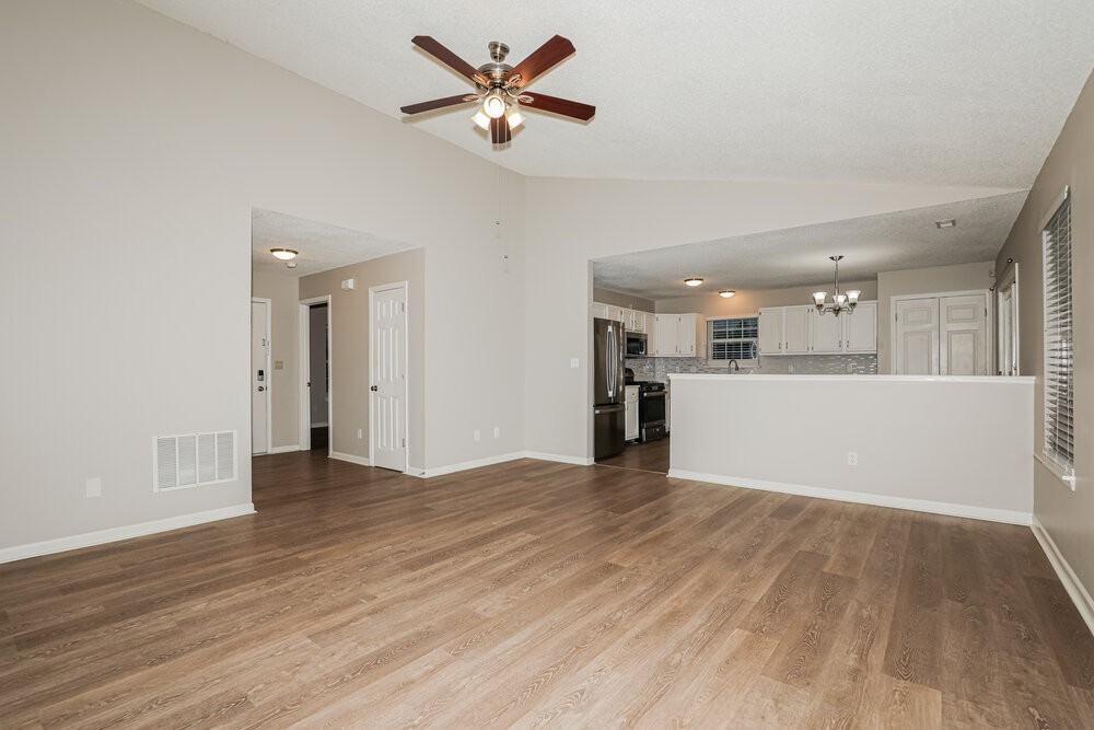 6404 Amarillo Way - Photo 6 of 16