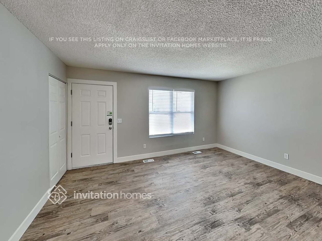 1252 S Argonne Cir - Photo 4 of 18