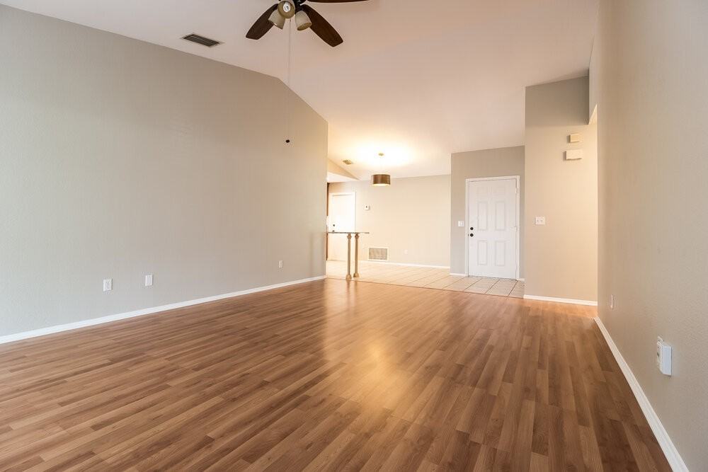 1042 Alpug Ave - Photo 2 of 15